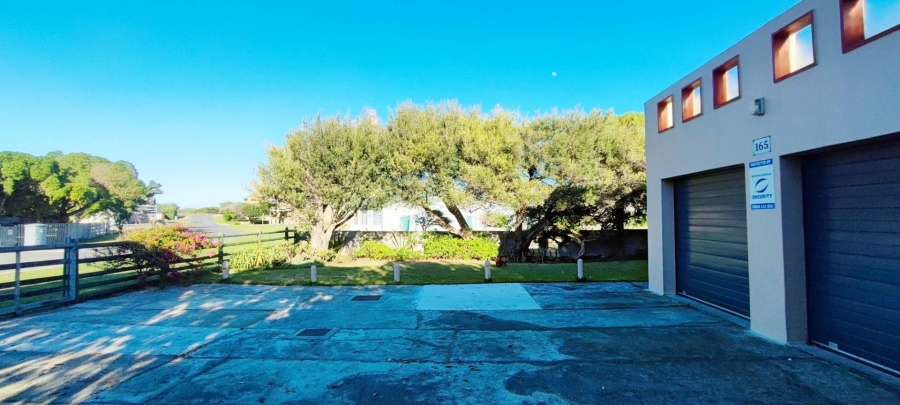 4 Bedroom Property for Sale in Franskraal Western Cape